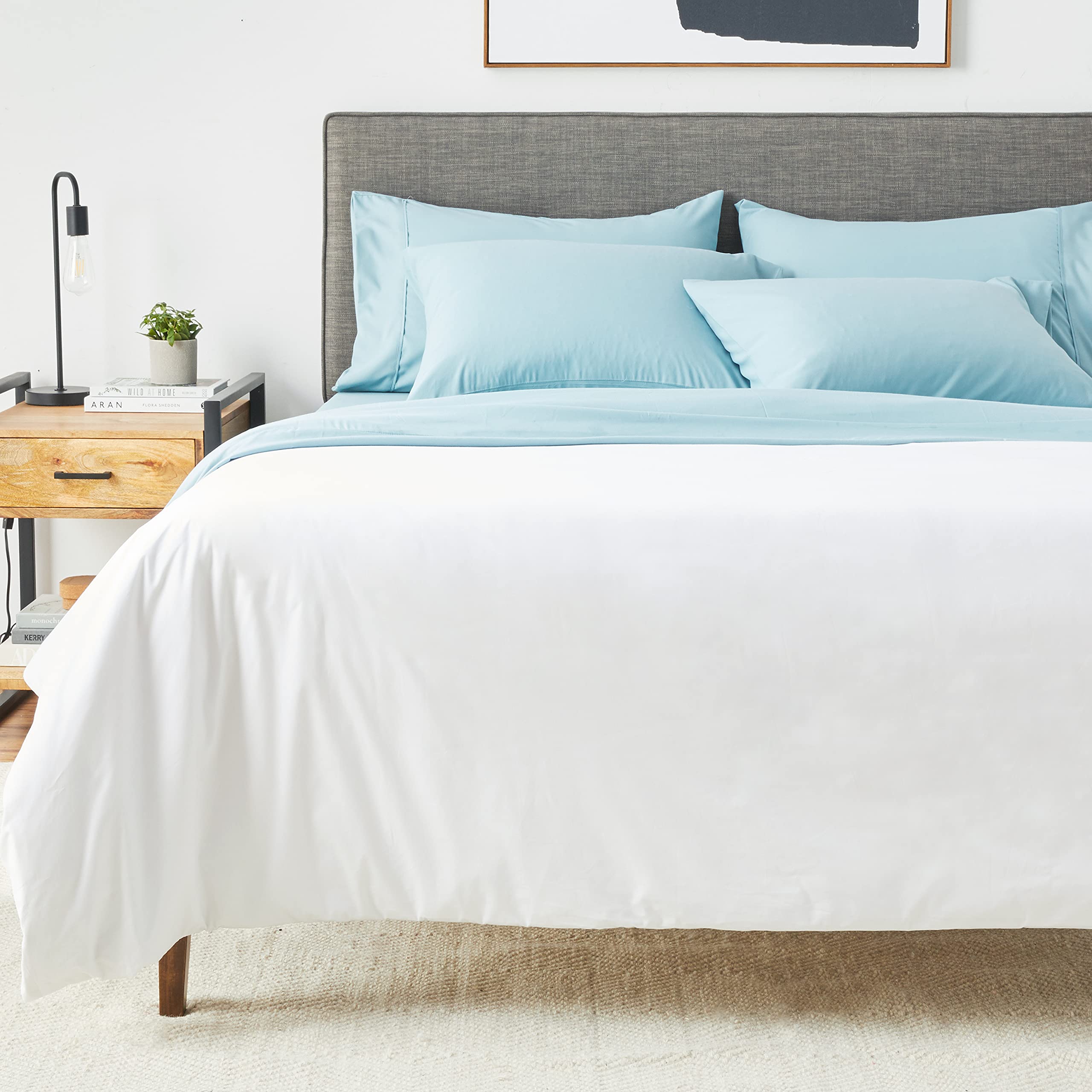 100% Cotton Duvet Cover, Full/Queen, 86" x 86", 300 Thread Count, Hypoallergenic, Zippered Encasement (UPC-4806) - Image 2